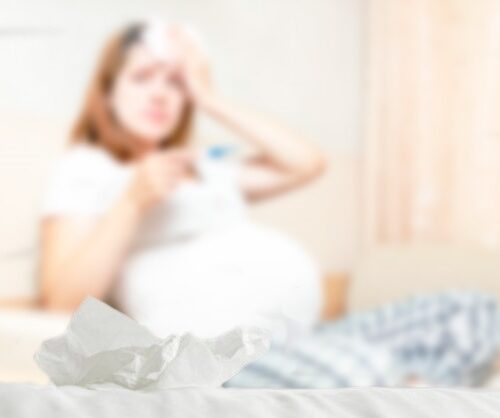 Как и чем лечить простуду во время беременности!