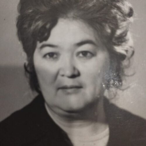 21 декабря 2025 года исполнилось 100 лет — Лапиной Алиме Жакфаровне  – заместителю главного врача по лечебной части Городской поликлиники № 7 Советского района (в настоящее время  КГП на ПХВ Городской поликлиники ветеранов Великой Отечественной войны ). Годы работы – 1982 по 1992 годы.